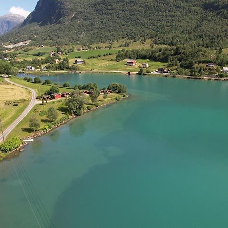 Loken Camping - Trivelig Og Idyllisk Ved Vannet Otel Olden Dış mekan fotoğraf